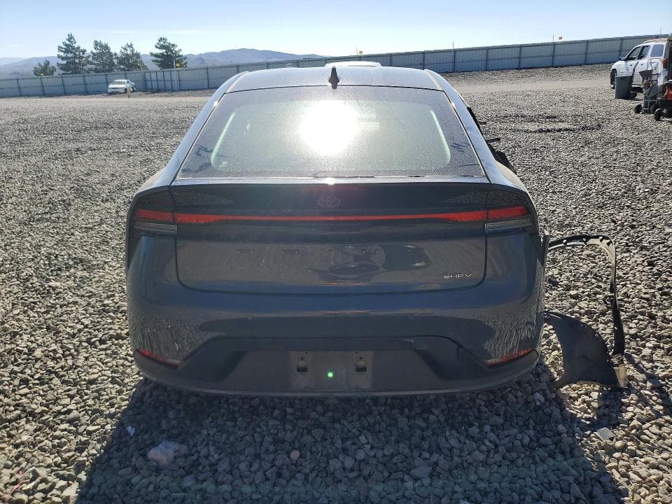 2023 TOYOTA PRIUS LE 6