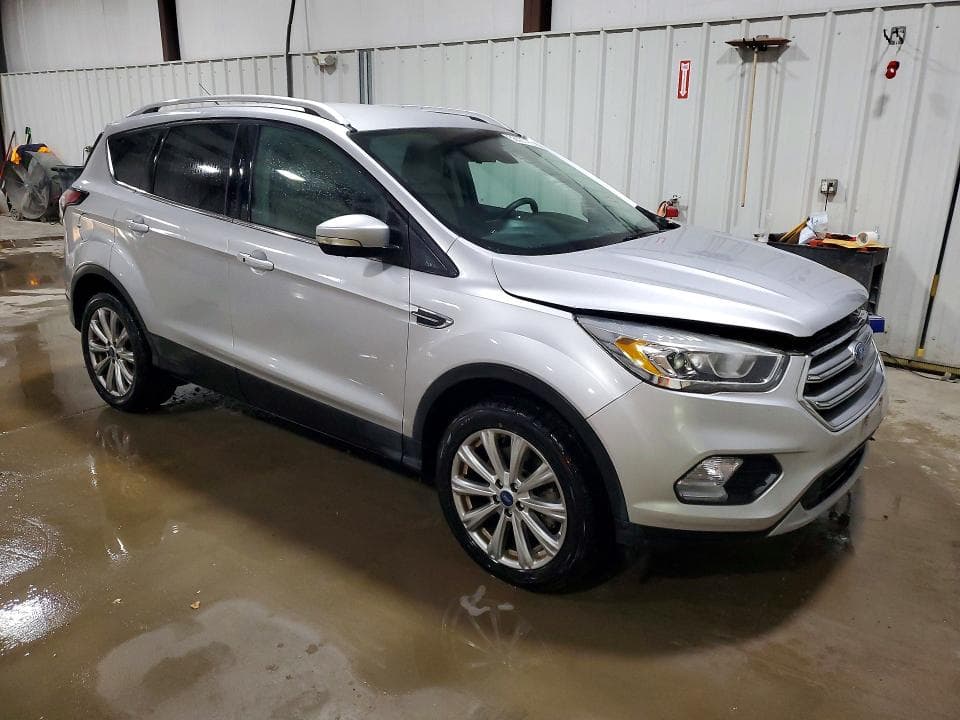 2017 FORD ESCAPE TITANIUM 4
