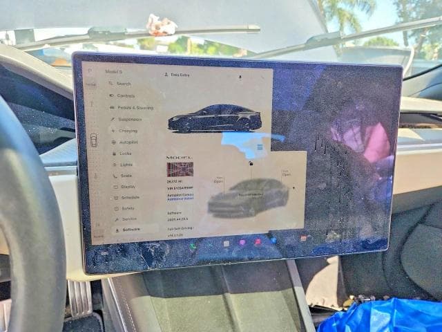 2023 TESLA MODEL S 9