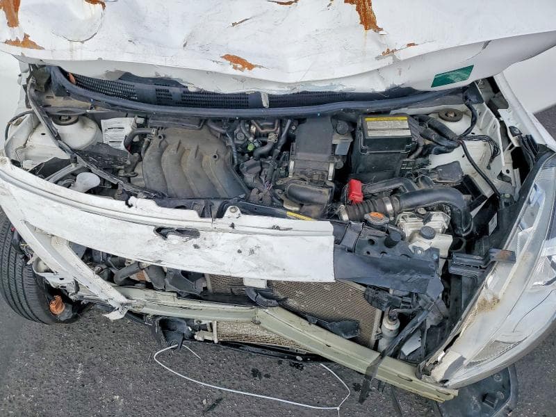 2019 NISSAN VERSA SV 11