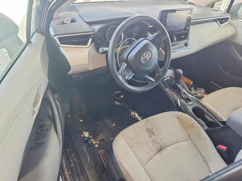 2022 TOYOTA COROLLA LE 8