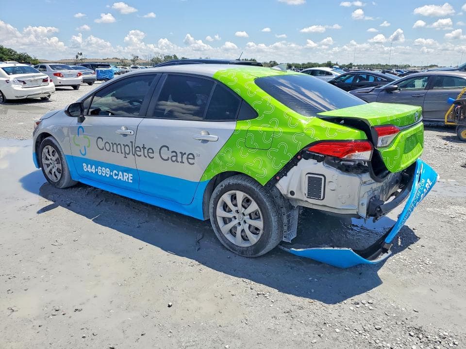 2022 TOYOTA COROLLA LE 2