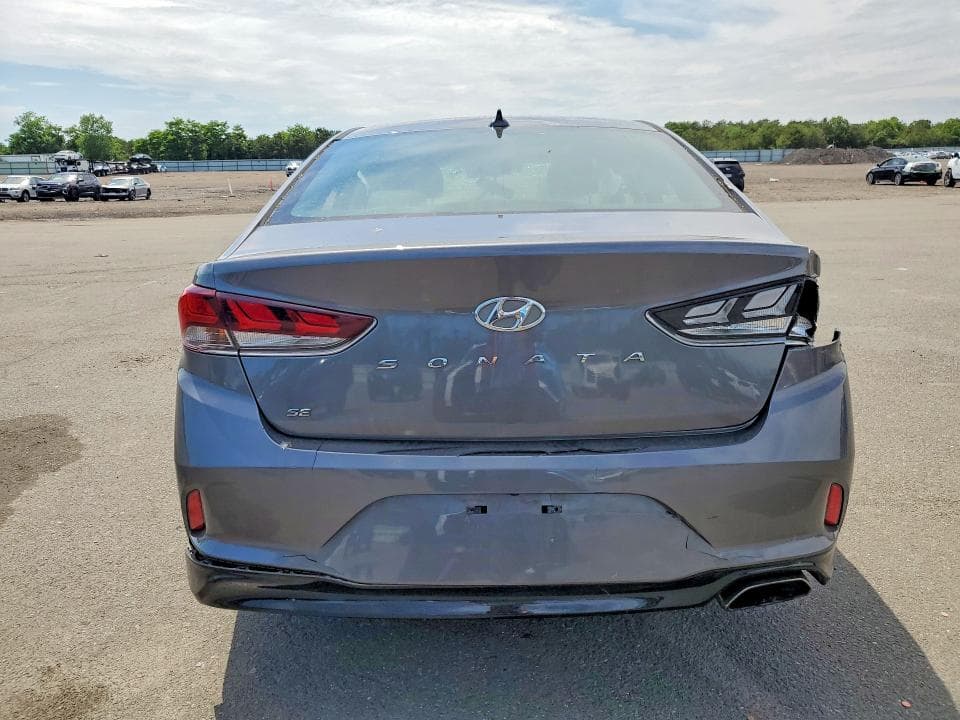 2018 HYUNDAI SONATA SE 6