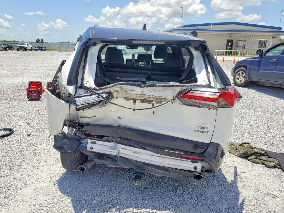 2019 TOYOTA RAV4 XSE 6