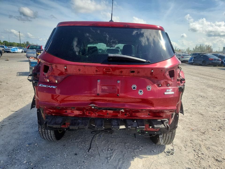 2017 FORD ESCAPE SE 6