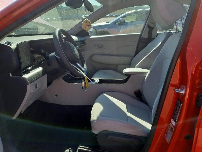 2024 HYUNDAI KONA SE 7