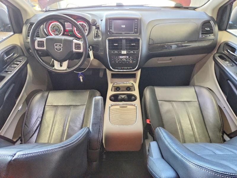 2019 DODGE GRAND CARAVAN CREW 8