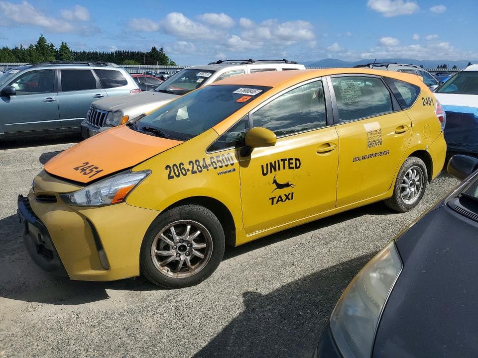 2017 TOYOTA PRIUS V THREE
