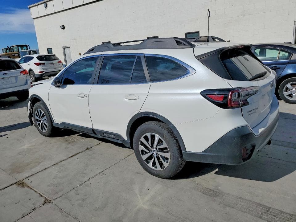 2022 SUBARU OUTBACK 2