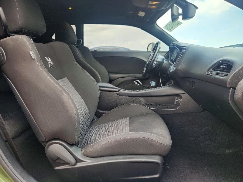 2021 DODGE CHALLENGER R 10