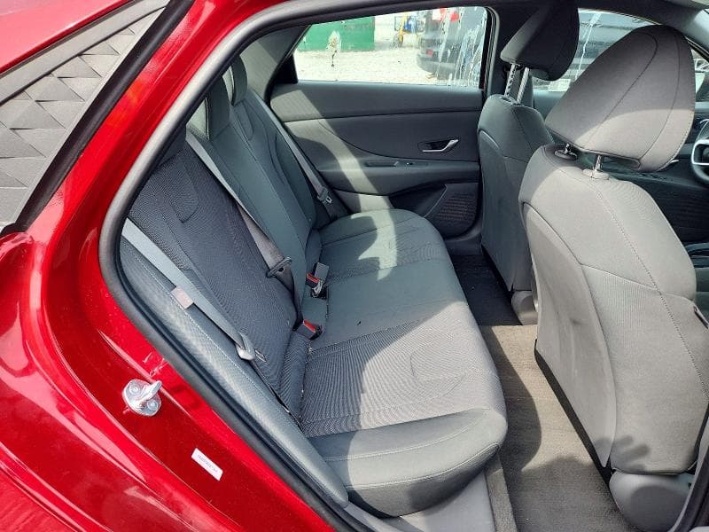 2025 HYUNDAI ELANTRA SE 10