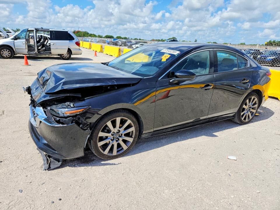 2022 MAZDA 3 PREMIUM
