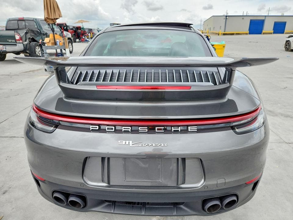 2021 PORSCHE 911 6
