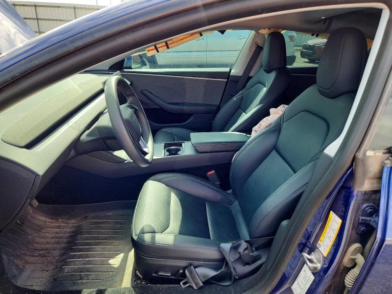 2025 TESLA MODEL 3 7