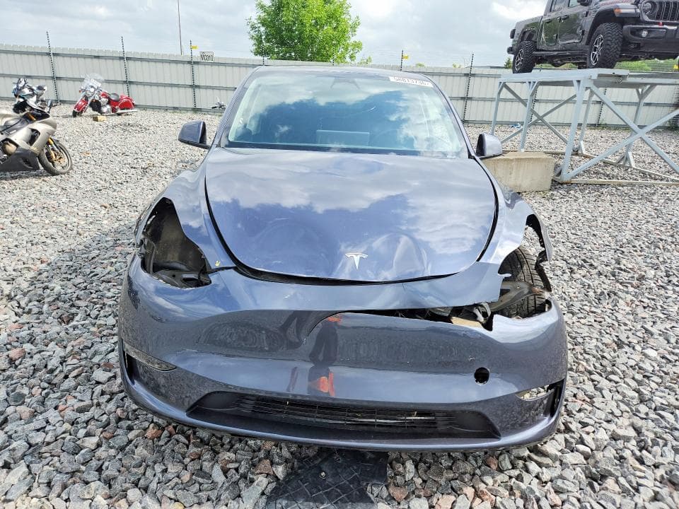 2023 TESLA MODEL Y 5