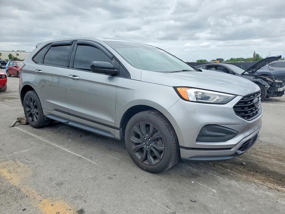 2022 FORD EDGE SE 4
