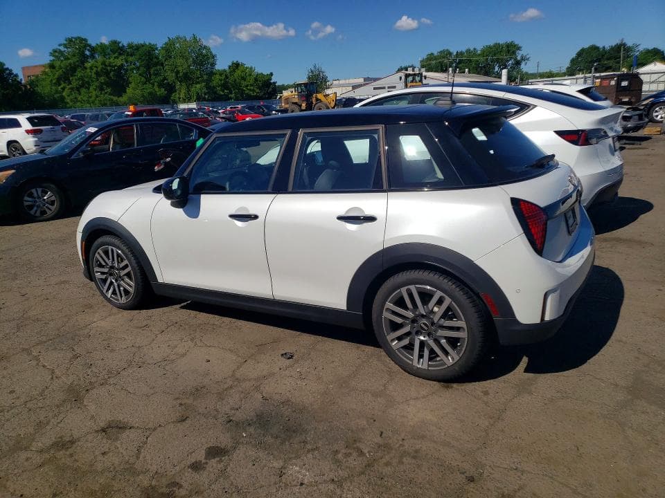 2025 MINI COOPER S 2