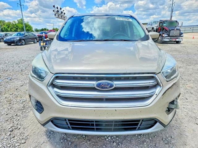2017 FORD ESCAPE SE 5