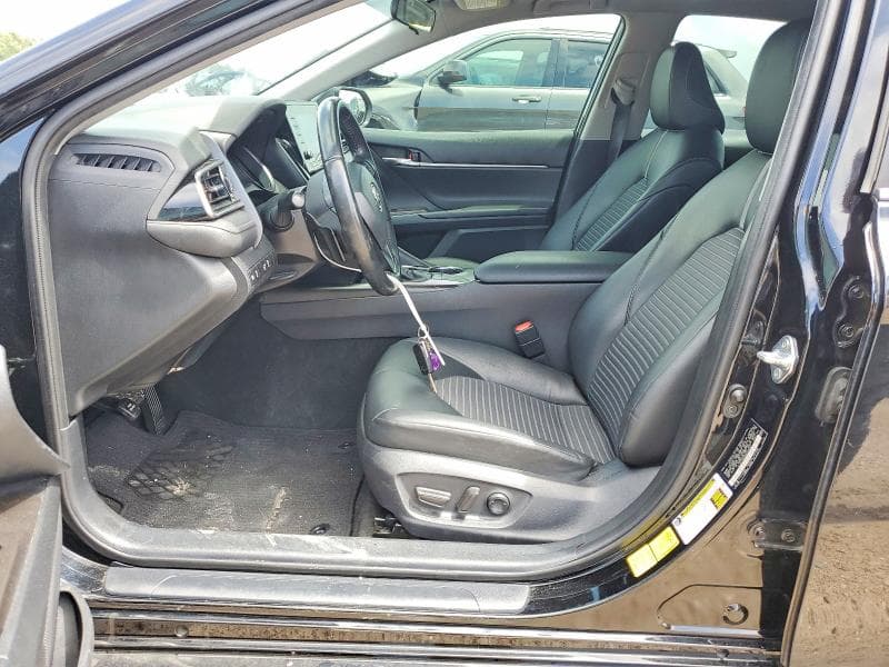 2022 TOYOTA CAMRY SE 7