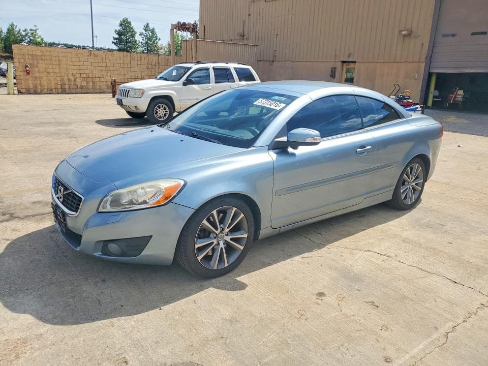 2011 VOLVO C70 T5