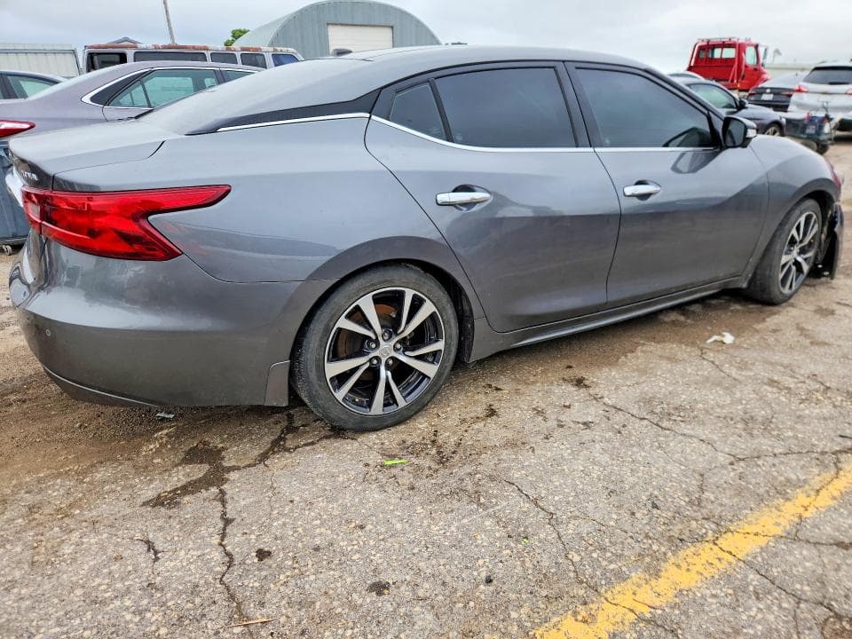 2017 NISSAN MAXIMA PLATINUM 3