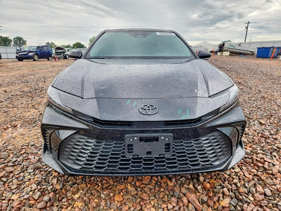 2026 TOYOTA CAMRY SE 5