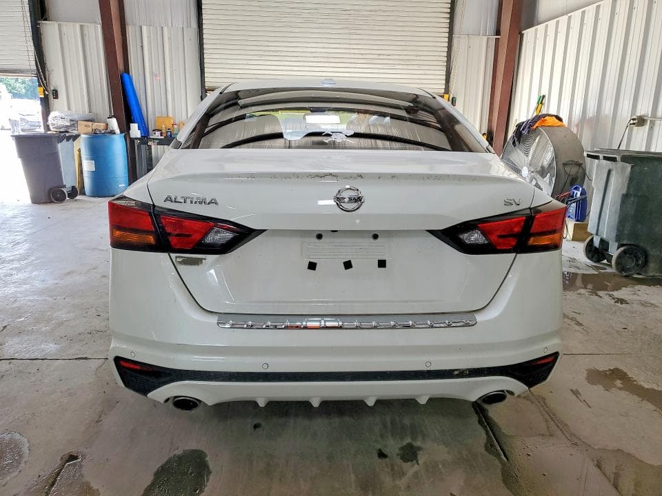 2022 NISSAN ALTIMA SV 6