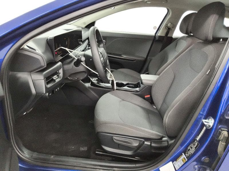 2025 KIA K4 LXS 7