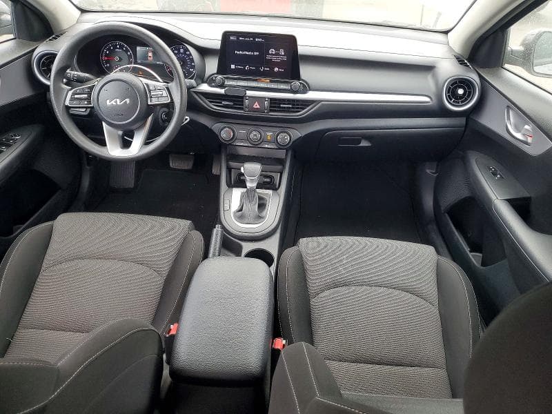 2023 KIA FORTE LXS 8