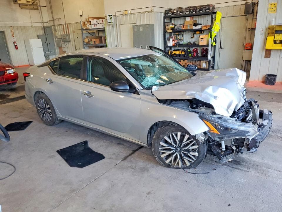 2024 NISSAN ALTIMA 4