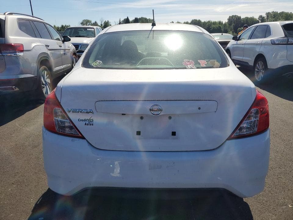 2019 NISSAN VERSA S 6