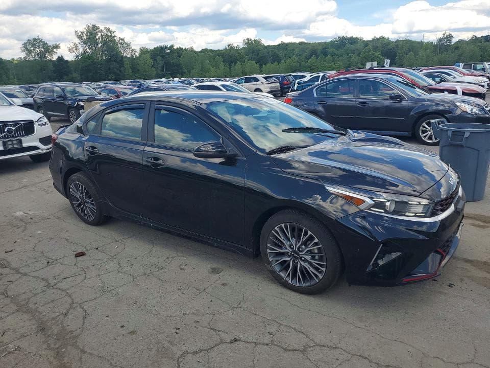 2023 KIA FORTE GT LINE 4
