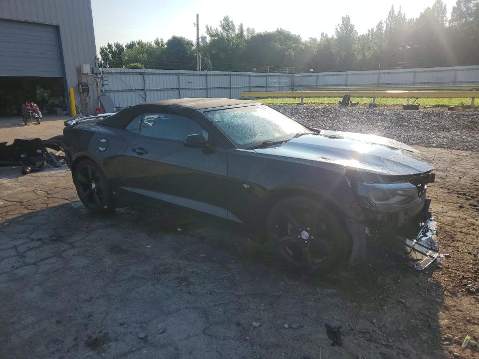 2018 CHEVROLET CAMARO LT 4