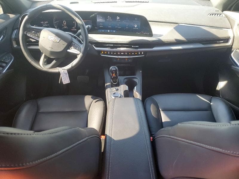2025 CADILLAC XT4 PREMIUM LUXURY 8