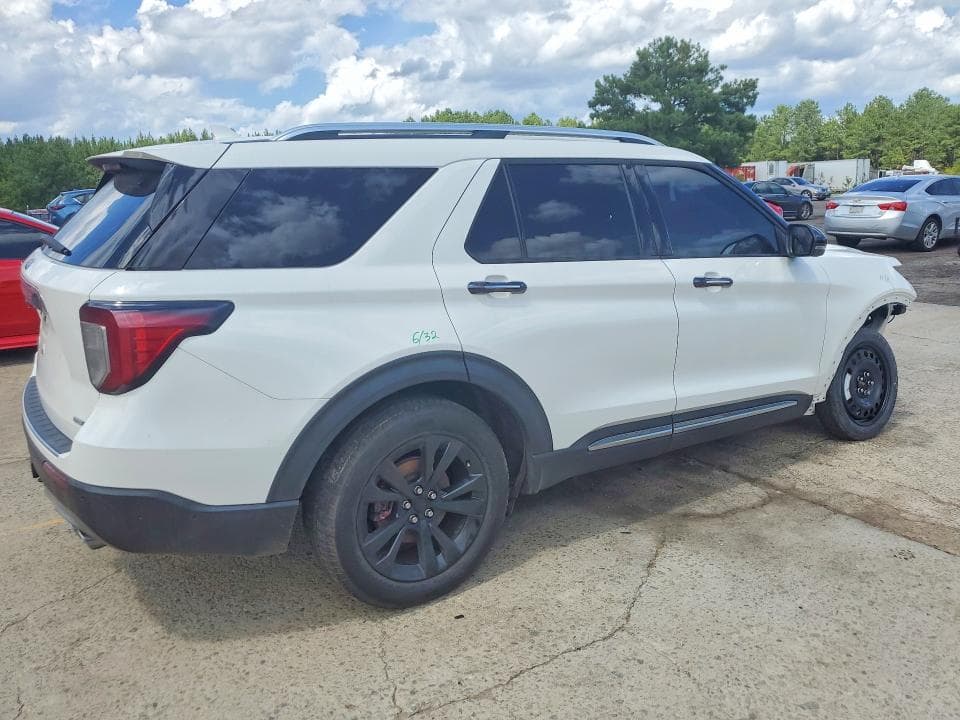 2020 FORD EXPLORER PLATINUM 3