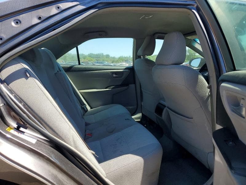 2017 TOYOTA CAMRY LE 10