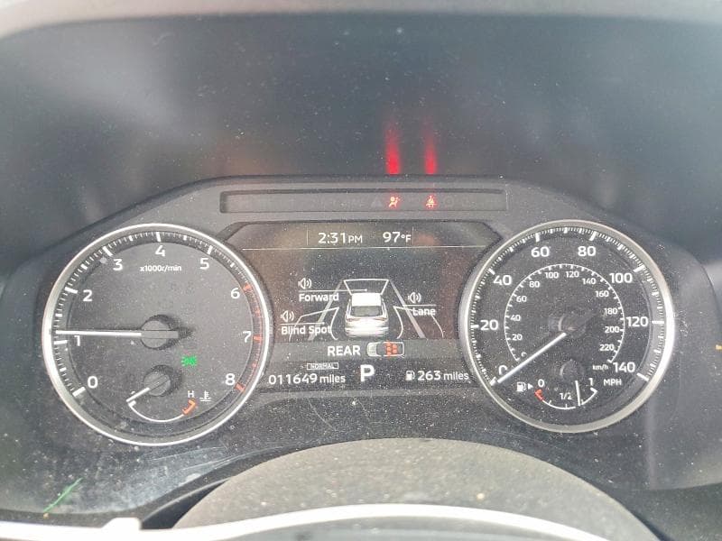 2024 MITSUBISHI OUTLANDER ES 9