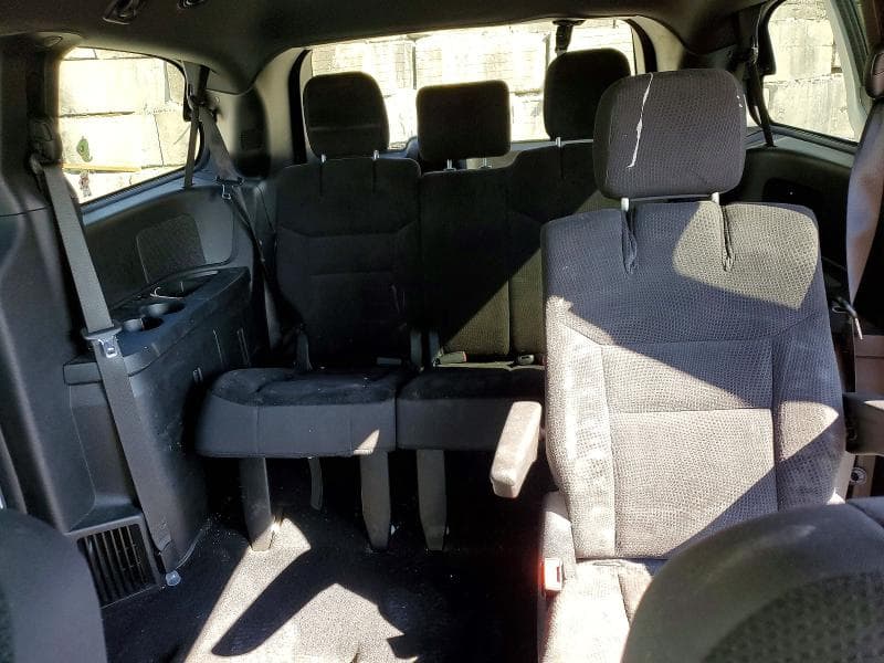 2019 DODGE GRAND CARAVAN SE 10