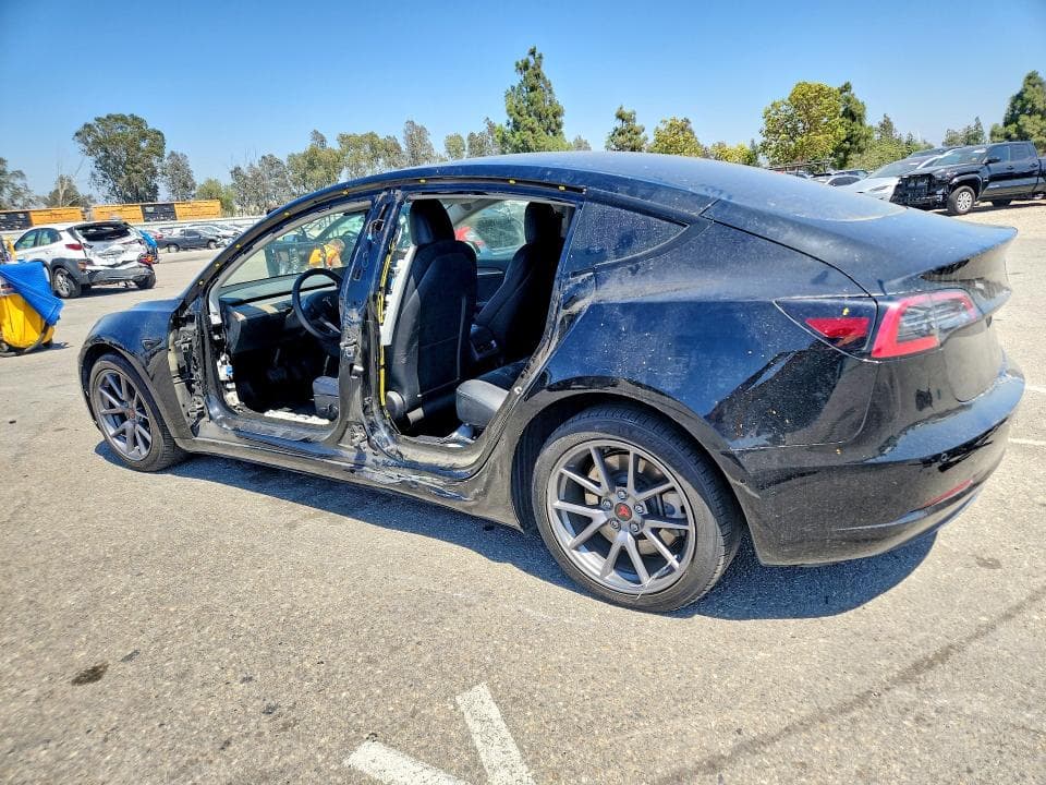 2022 TESLA MODEL 3 2