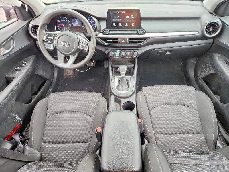 2021 KIA FORTE FE 8