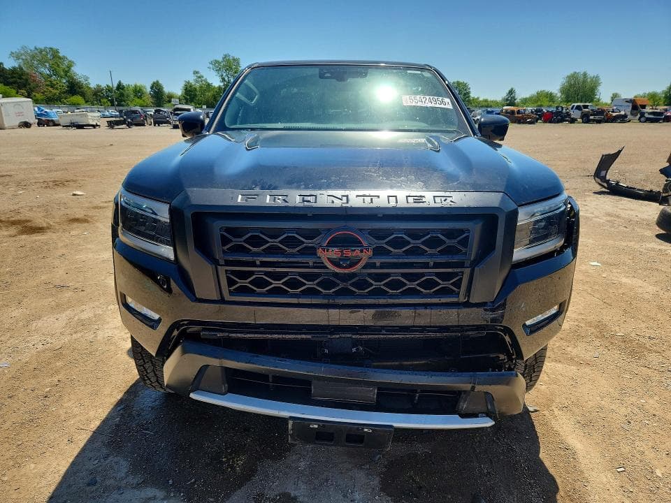 2024 NISSAN FRONTIER PRO-4X 5