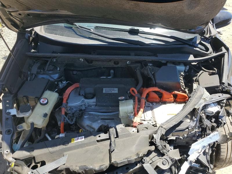 2018 TOYOTA RAV4 HV SE 12