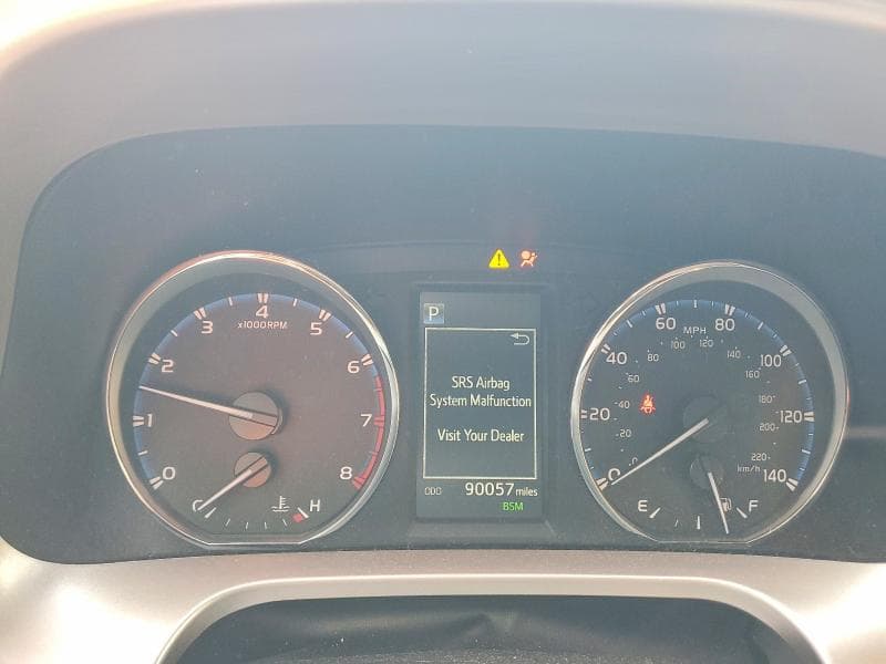 2017 TOYOTA RAV4 LIMITED 9