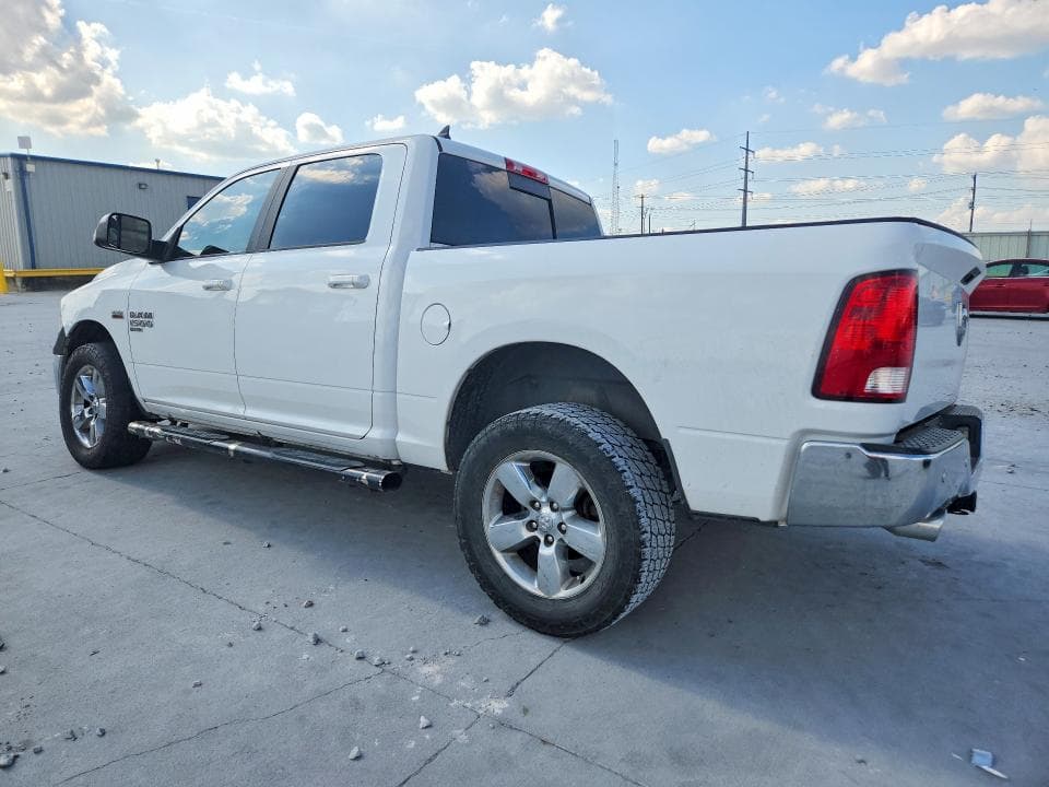 2019 RAM 1500 CLASSIC SLT 2