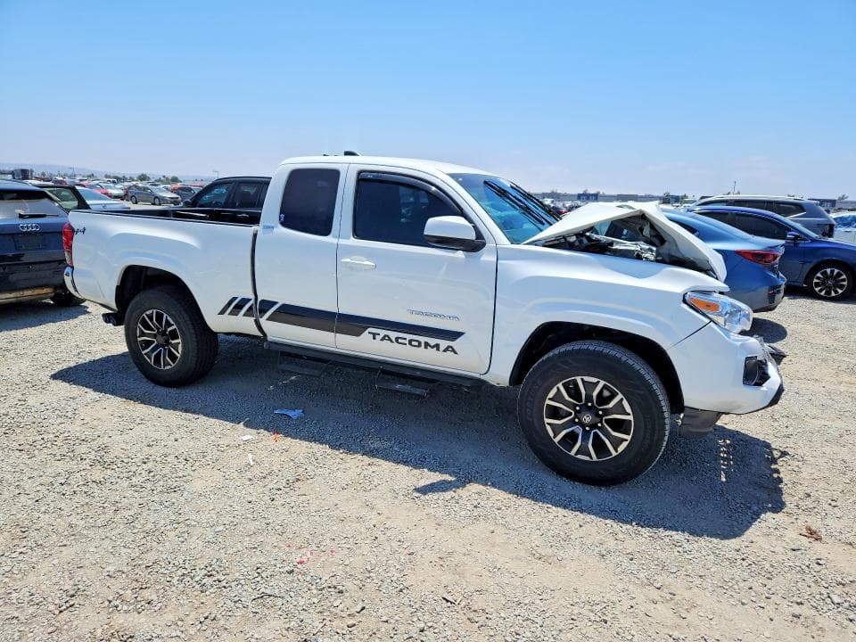 2021 TOYOTA TACOMA SR5 4