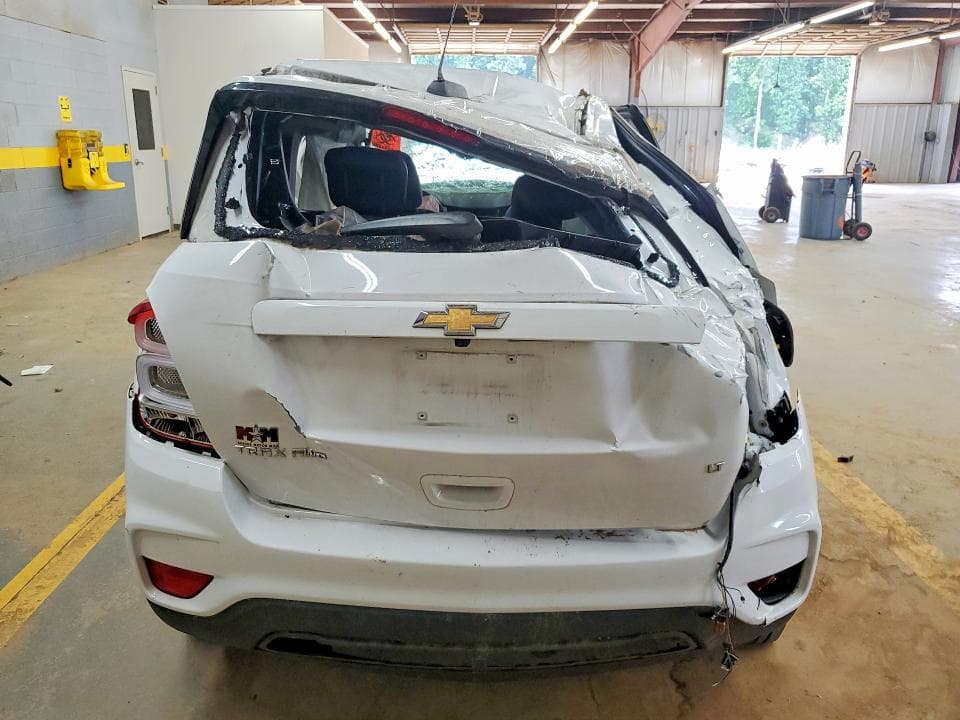 2019 CHEVROLET TRAX 1LT 6