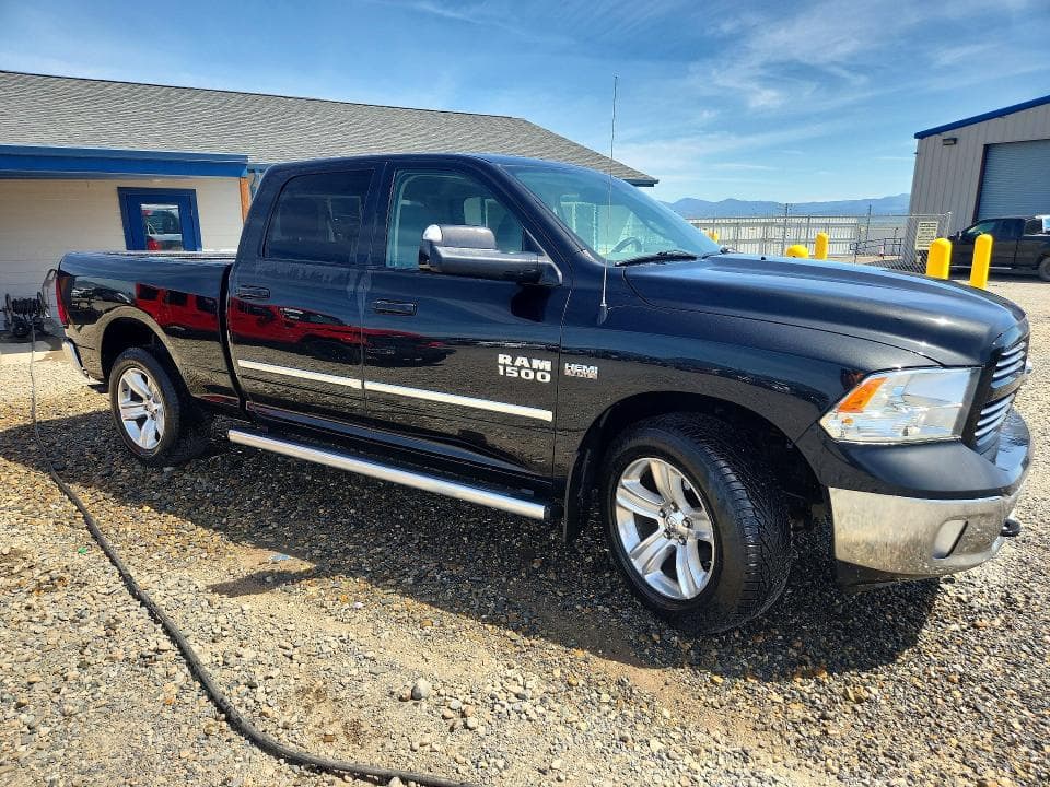 2017 RAM 1500 ST 4