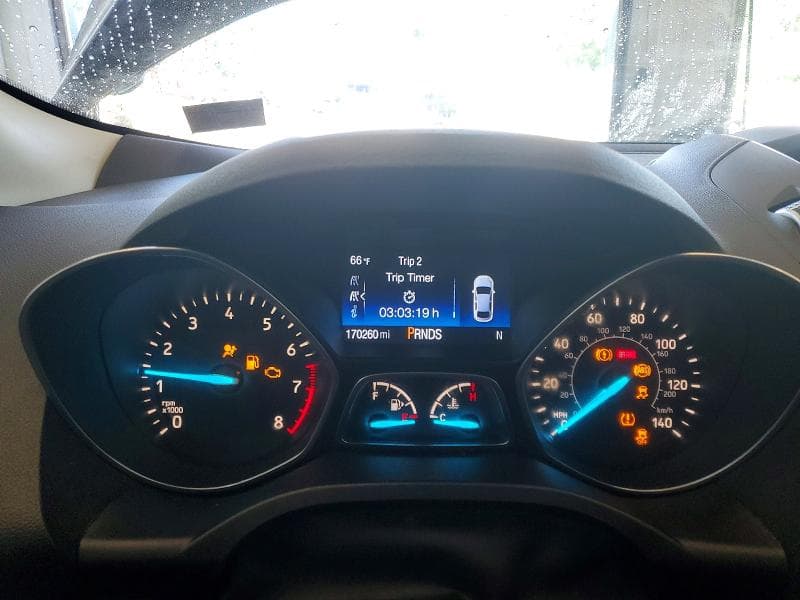 2017 FORD ESCAPE SE 9