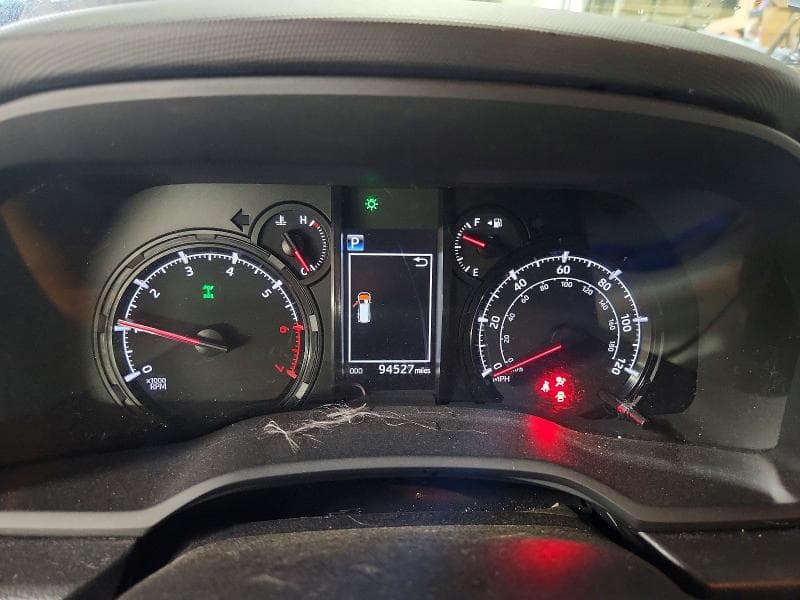 2021 TOYOTA 4RUNNER SR5 9