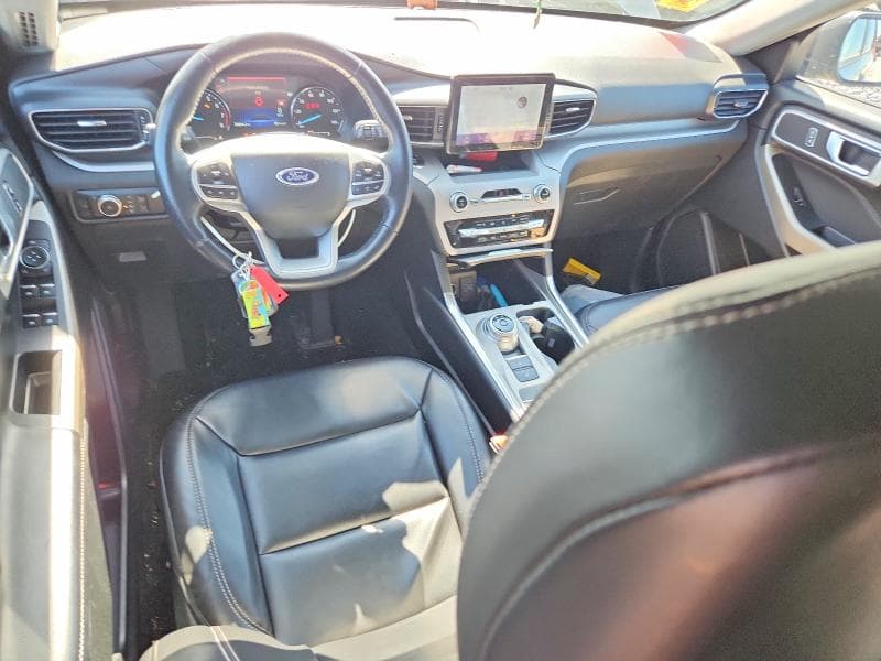 2023 FORD EXPLORER XLT 8